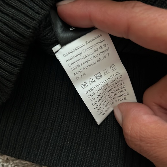 Set of two Shein Ribbed Button Sweaters - Picture 7 of 10